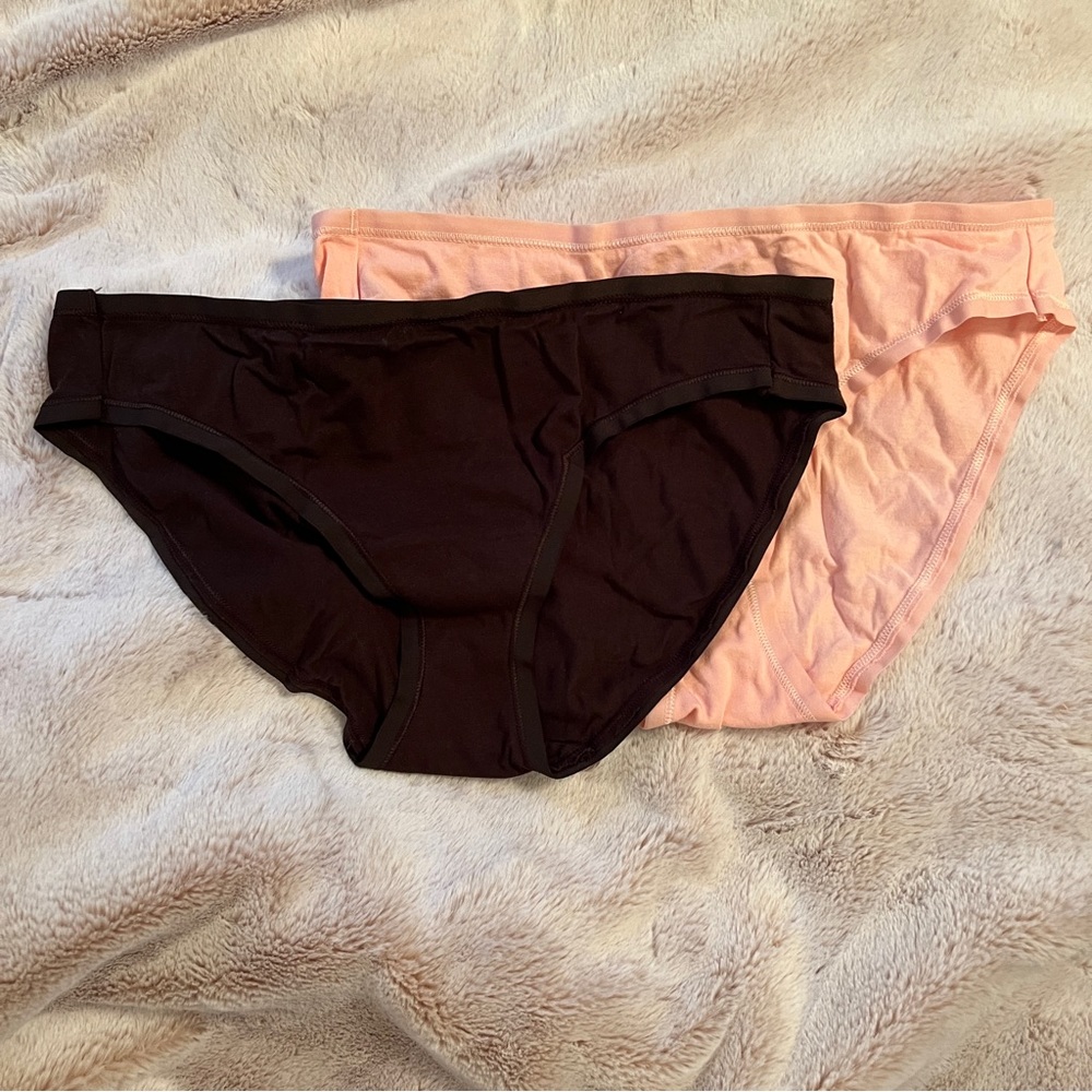 Amazon Essentials, medium, low rise panties, dark brown, light pink